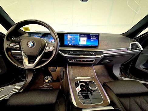 Certified 2024 BMW X5 xDrive40i w/ Premium Package AWD/4WD image 14