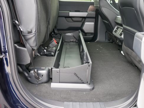 New 2025 Ford F350 Lariat w/ Lariat Ultimate Package image 34