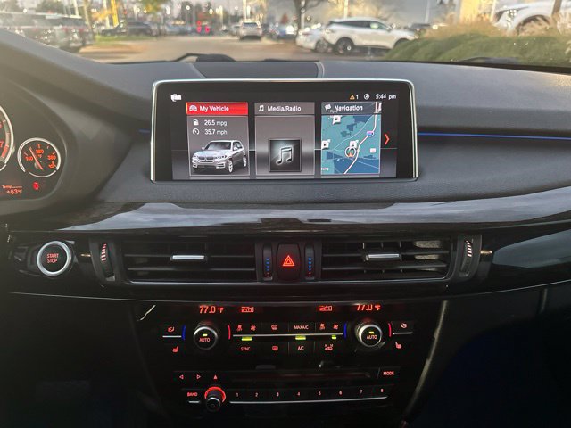 Used 2018 BMW X5 xDrive40e AWD/4WD image 12