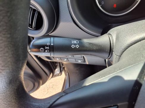 Used 2025 Nissan Kicks Play S FWD image 10