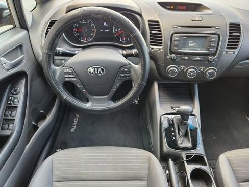 Used 2017 Kia Forte LX w/ LX Popular Package image 26