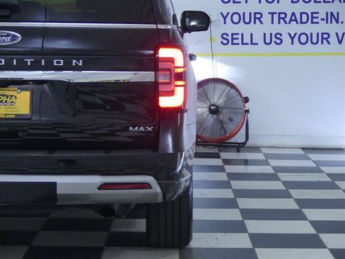Used 2022 Ford Expedition Max Limited AWD/4WD image 33