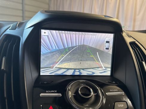 Used 2017 Ford Escape Titanium image 26