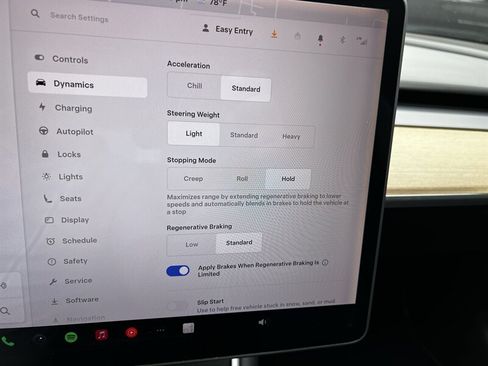 Used 2018 Tesla Model 3 Long Range RWD image 24