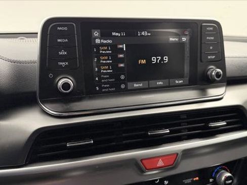 Used 2021 Kia Telluride LX FWD image 32