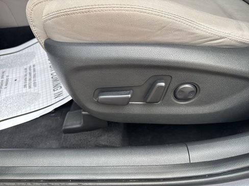 Used 2019 Hyundai Tucson Sport image 17