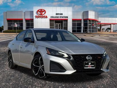 Used 2024 Nissan Altima 2.5 SR