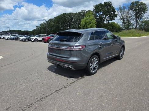 Used 2023 Lincoln Nautilus Reserve w/ Luxury Package AWD/4WD image 7