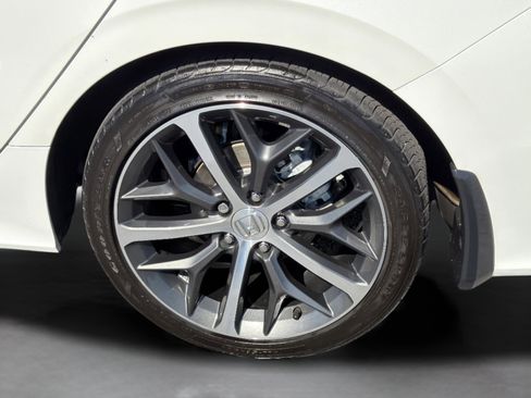 Used 2024 Honda Civic Touring image 16