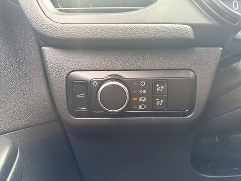 Used 2023 Ford Escape ST-Line w/ Tech Pack #1 AWD/4WD image 12