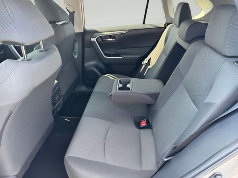 Used 2022 Toyota RAV4 XLE w/ Convenience Package AWD/4WD image 29