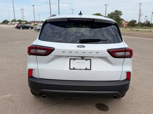 Used 2025 Ford Escape ST-Line FWD image 6
