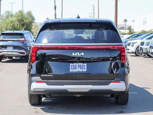 New 2026 Kia Carnival image 8