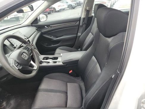 Used 2018 Honda Accord EX image 15
