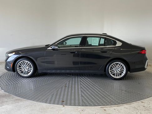 Certified 2024 BMW 530i xDrive w/ Premium Package image 2