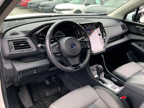 Used 2024 Subaru Ascent Onyx Edition AWD/4WD image 17