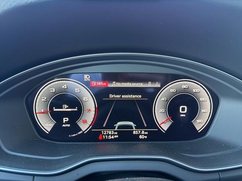 Used 2023 Audi Q5 2.0T Premium Plus w/ Premium Plus Package image 14