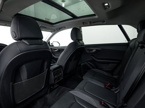 Certified 2023 Audi Q8 Premium Plus w/ Premium Plus Package AWD/4WD image 20