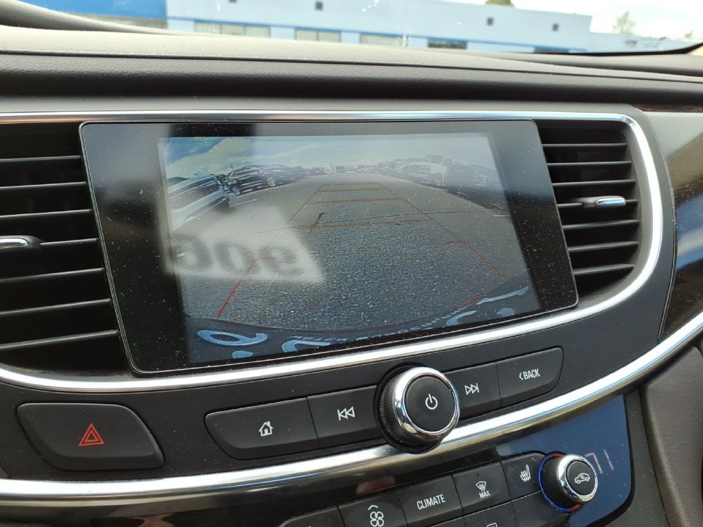 Certified 2018 Buick LaCrosse Essence FWD image 18