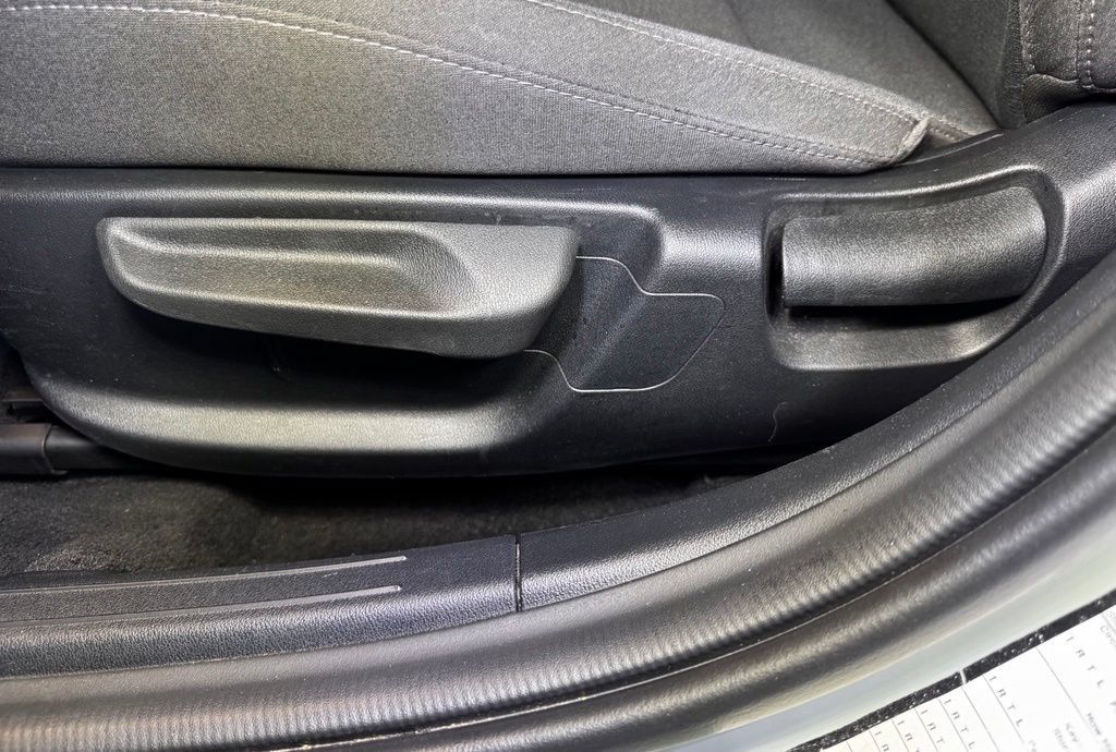 Used 2025 Kia K4 FWD image 19