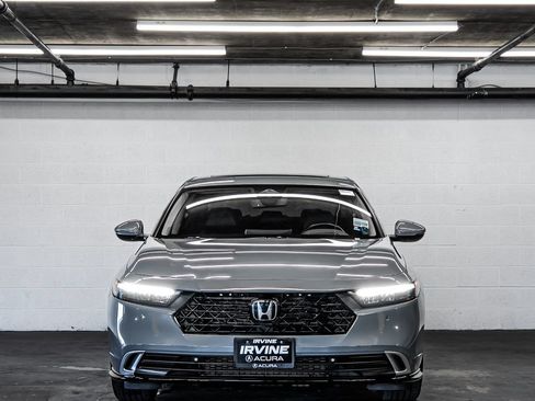 Used 2024 Honda Accord Touring image 8