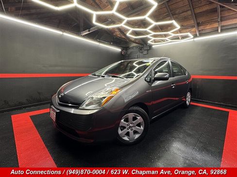Used 2009 Toyota Prius FWD image 2