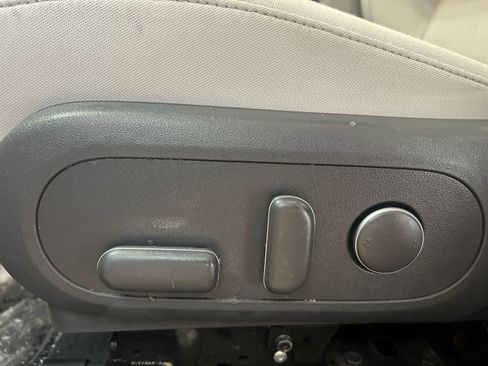 Used 2025 Hyundai Kona SEL image 23