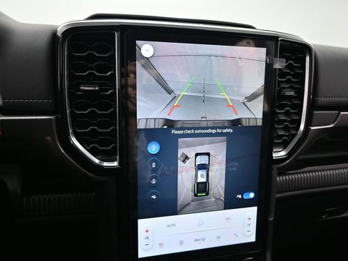 New 2025 Ford Ranger Lariat w/ Chrome Accent Package image 21