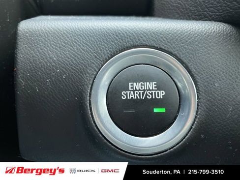 Certified 2023 GMC Terrain SLT w/ Infotainment Package II image 19