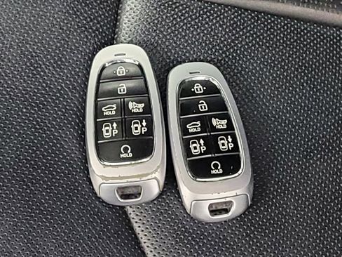 Used 2020 Hyundai Sonata Limited FWD image 32