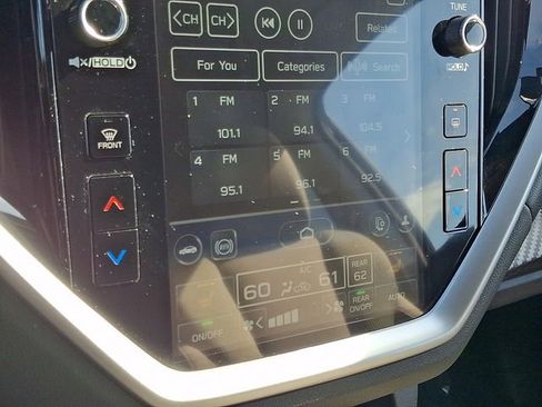 Certified 2025 Subaru Ascent Premium AWD/4WD image 17