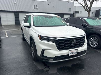 Used 2025 Honda Pilot EX-L