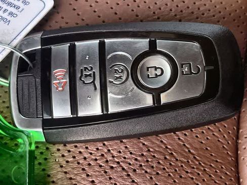Used 2024 Ford Expedition King Ranch AWD/4WD image 21