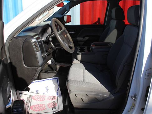 Used 2015 Chevrolet Silverado 2500 W/T AWD/4WD image 9