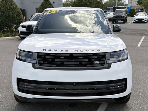 Used 2025 Land Rover Range Rover Long Wheelbase SE AWD/4WD image 8