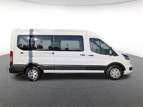 Used 2023 Ford Transit 350 XLT image 4