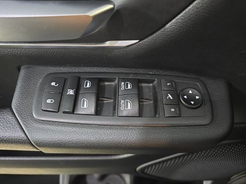 Used 2019 RAM 1500 Big Horn AWD/4WD image 25