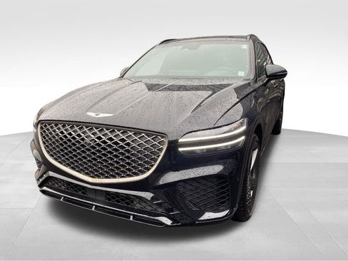 Certified 2025 Genesis GV70 3.5T Sport w/ Sport Advanced Package image 5