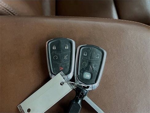 Used 2020 Cadillac XT5 Sportv image 32