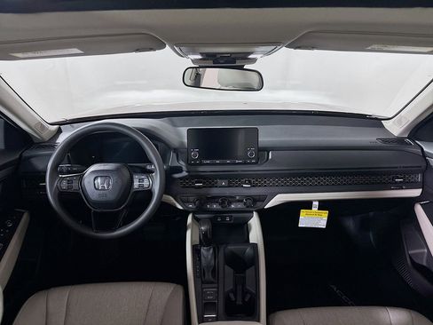 New 2025 Honda Accord SE image 12