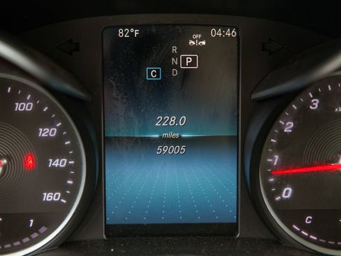 Used 2019 Mercedes-Benz C 300 Sedan image 16