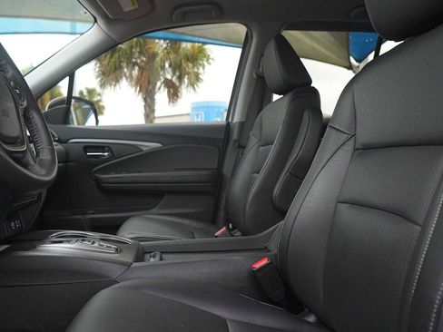 Used 2023 Honda Ridgeline RTL-E image 11