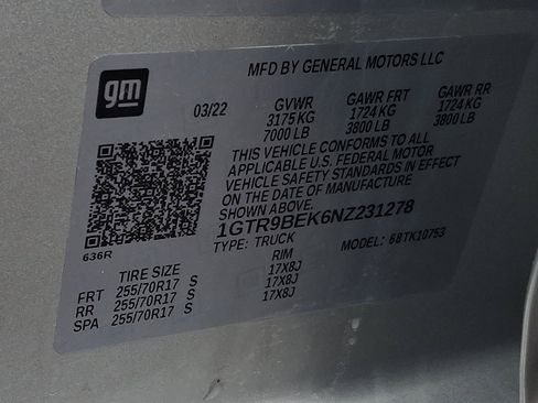 Used 2022 GMC Sierra 1500 SLE image 28