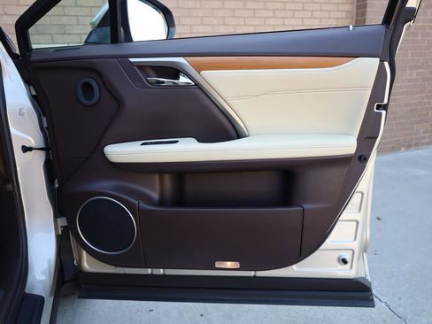 Used 2016 Lexus RX 350 AWD w/ Premium Package image 24