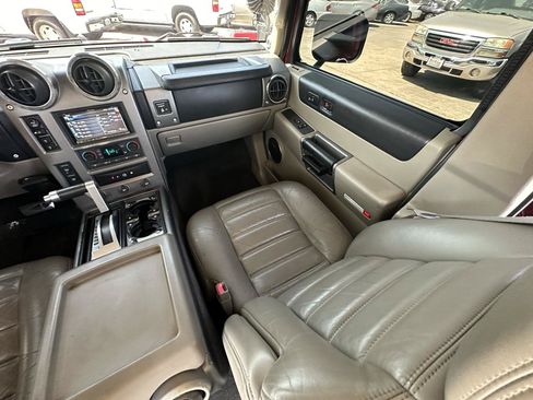 Used 2003 HUMMER H2 w/ Preferred Equipment Group AWD/4WD image 90