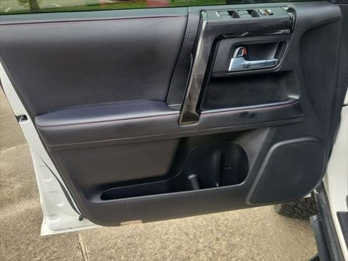 Certified 2021 Toyota 4Runner TRD Off-Road Premium w/ Moonroof Package AWD/4WD image 12