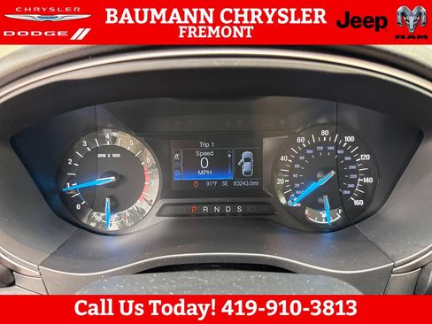 Used 2017 Ford Fusion SE FWD image 15