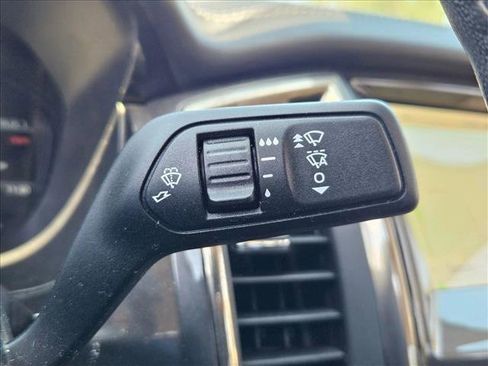 Used 2021 Ford Ranger Lariat w/ Equipment Group 501A High RWD image 18