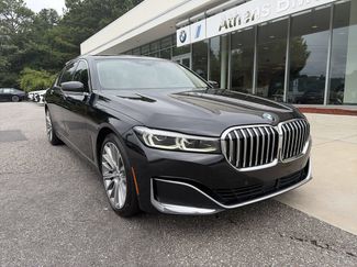 Used 2022 BMW 750i xDrive w/ Executive Package AWD/4WD video 1