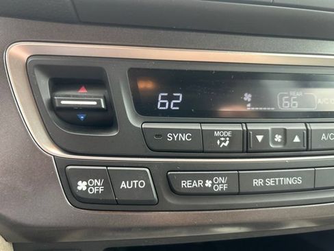Used 2017 Honda Ridgeline RTL image 13